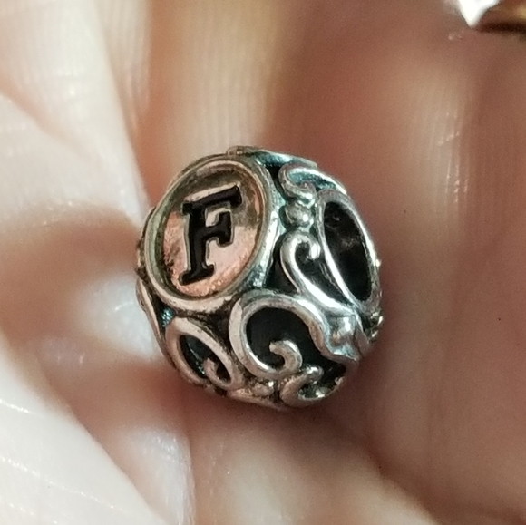 Relisted - Chamilia Authentic Sterling Silver Charm Initially Speaking F - Picture 8 of 16